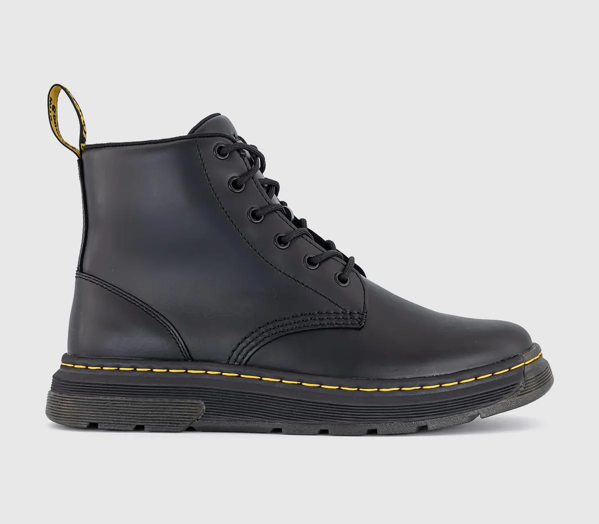 Dr. Martens Crewson Chukka Boots Black