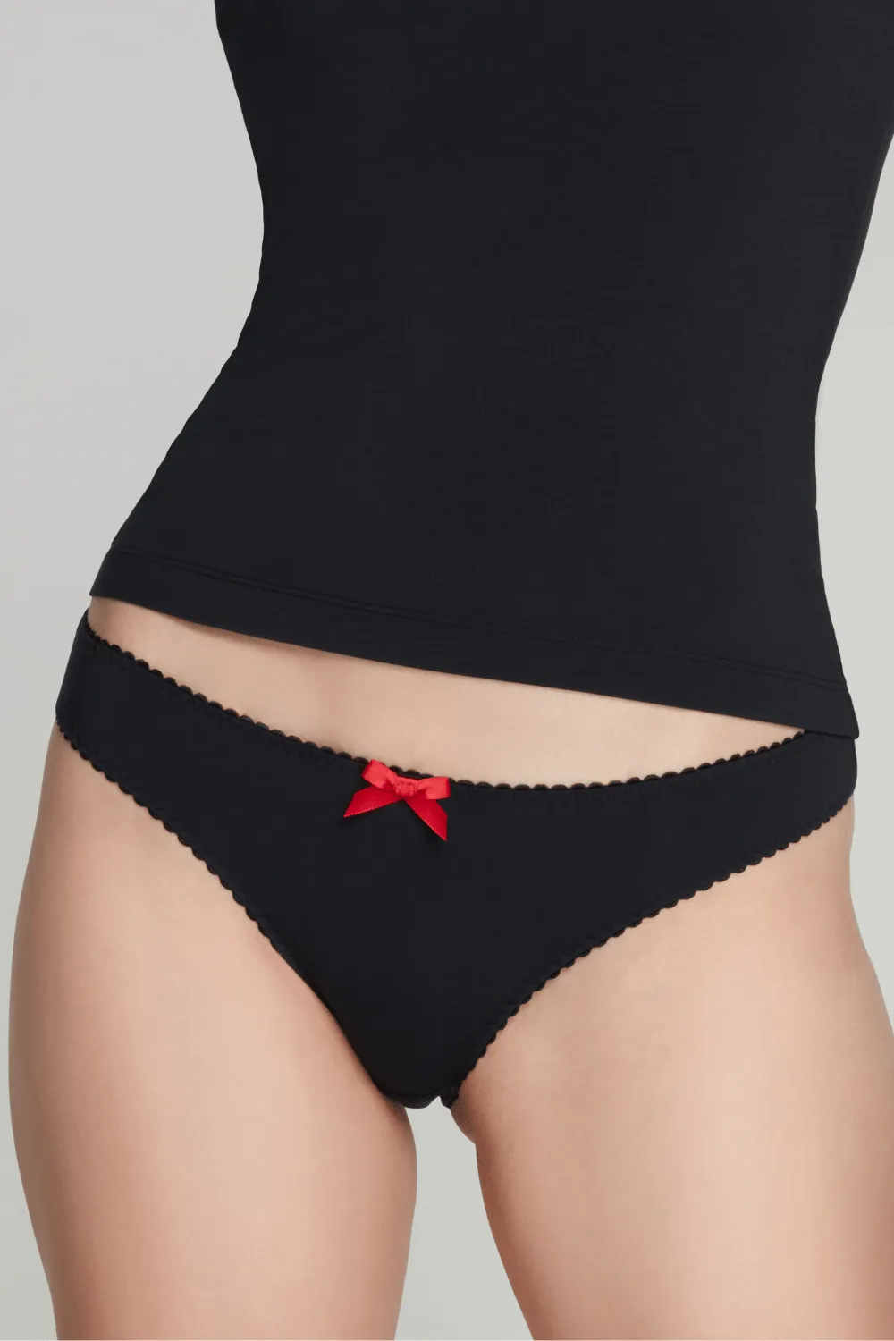 Lovie Brief