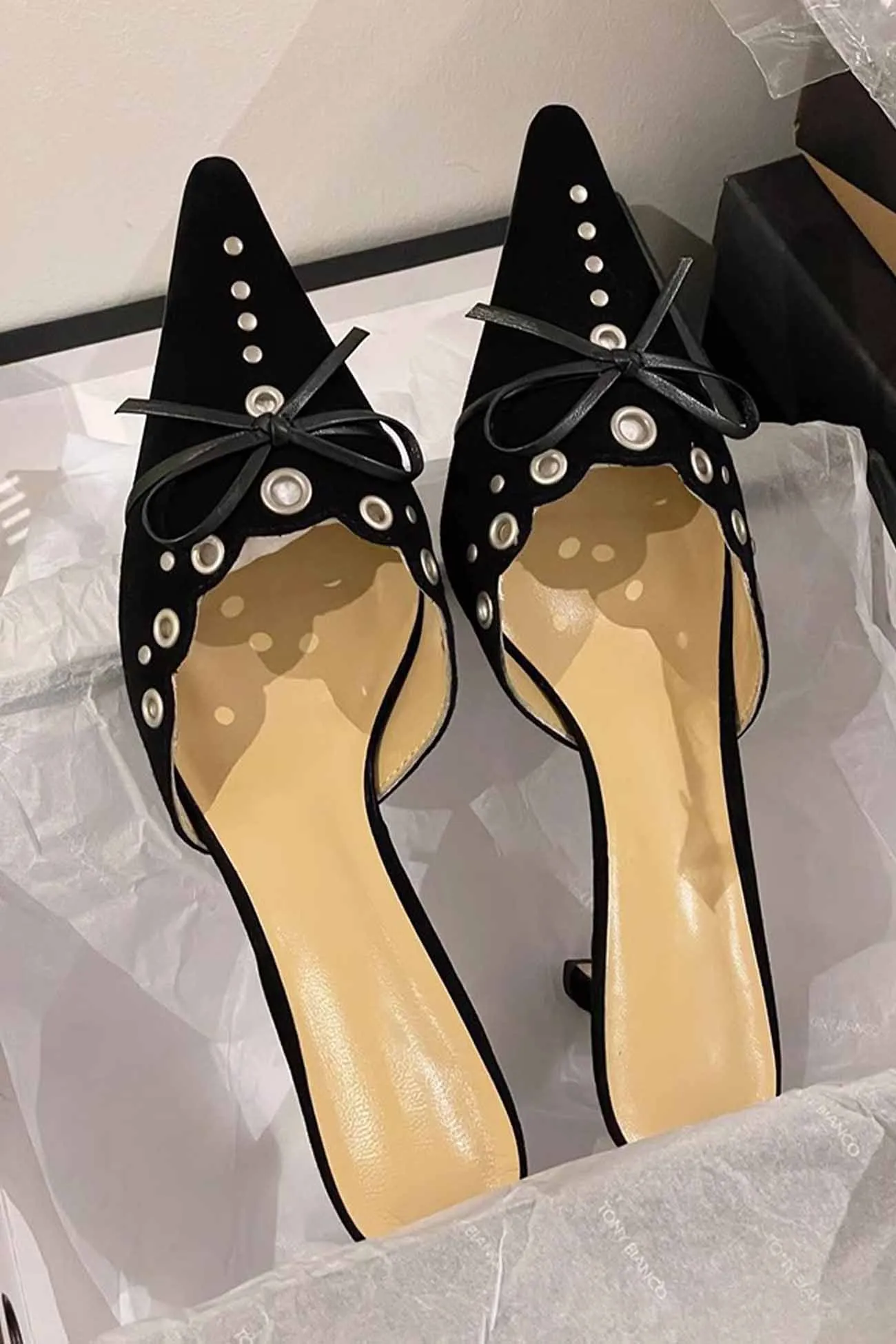 Suede Point Toe Bow Hollow Mule Pumps