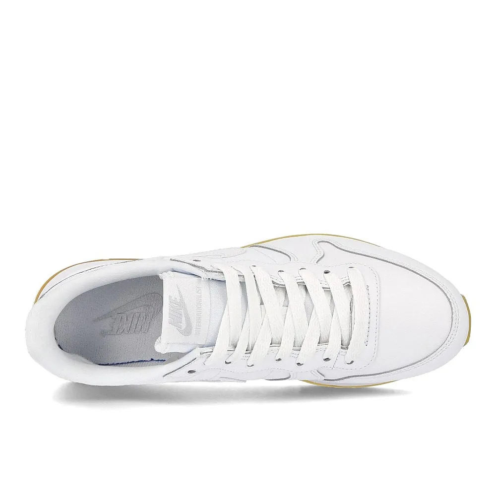 wmns internationalist